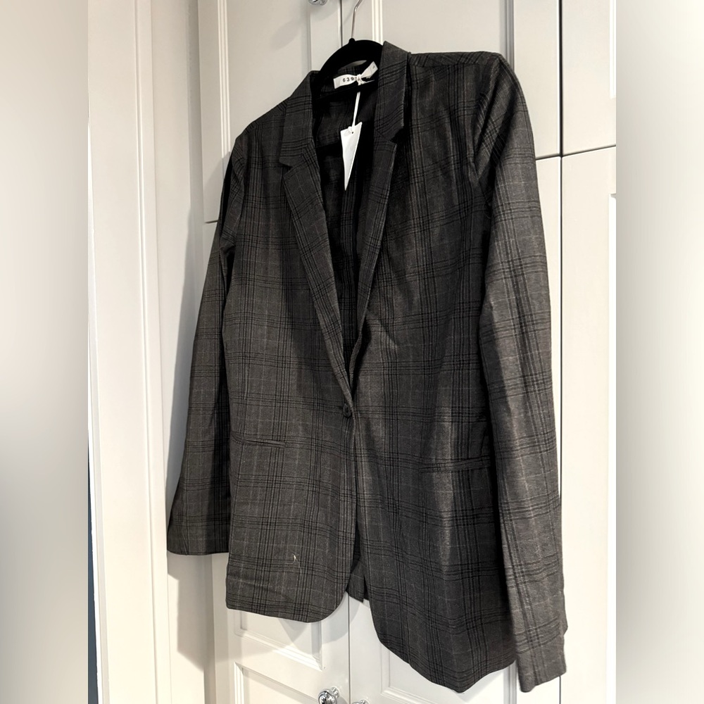 6397 Perfect Blazer in Plaid